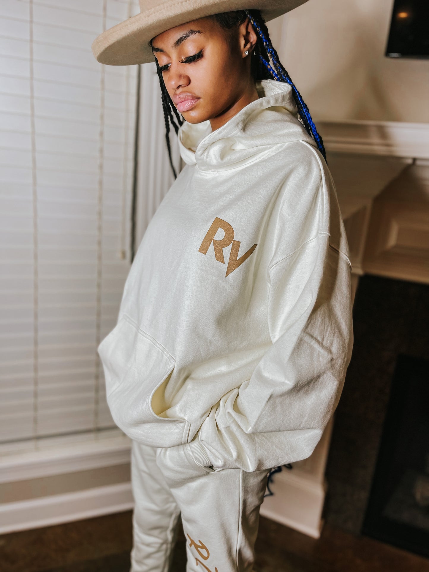 RV Hoodie - Cream