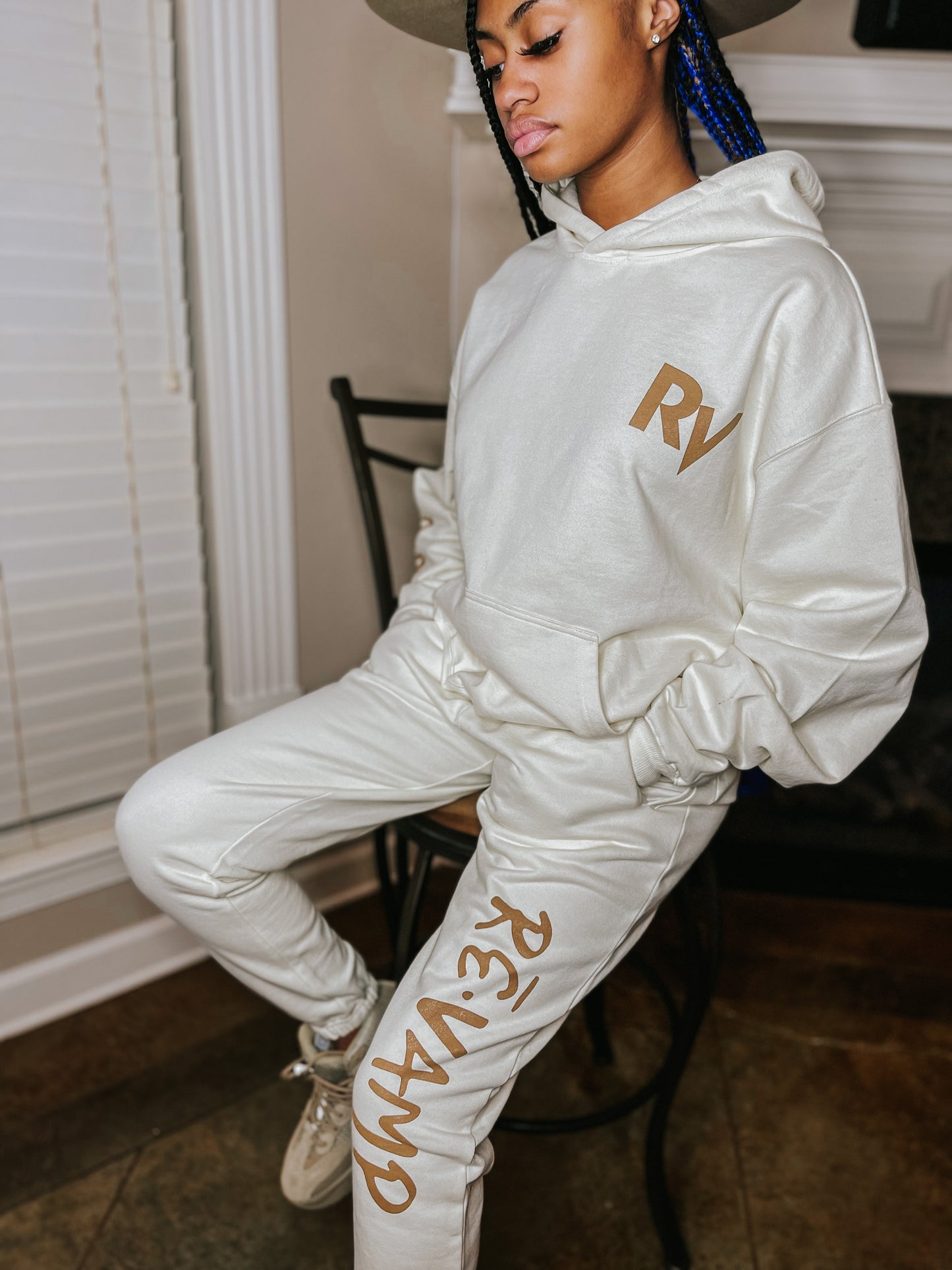 RV Hoodie - Cream